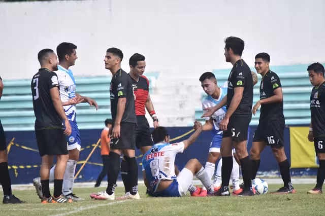 El partido terminó empatado a cero