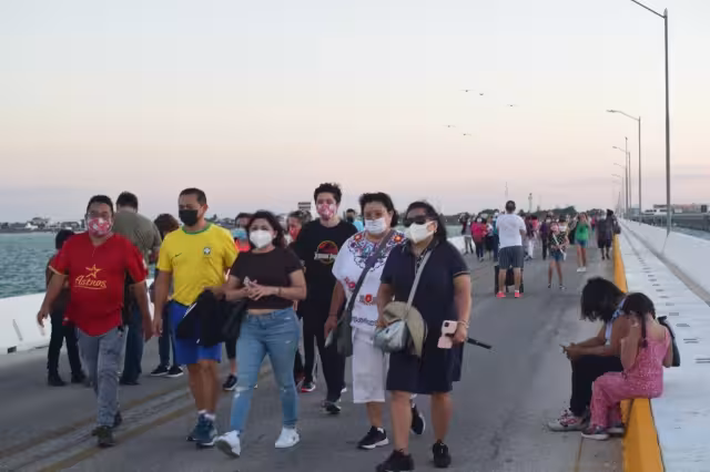 El Atardecer sobre el Mar en el Muelle Fiscal de Progreso será este domingo