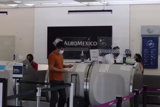 El vuelo arribó al aeropuerto de Campeche después de una hora