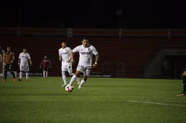 El Director Técnico de los Venados FC Yucatán, Carlos Gutiérrez espera que poco a poco se den los resultados