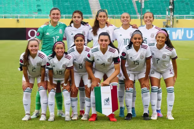 Las futbolistas quintanarroenses coincidieron por primera vez en la cancha en este encuentro