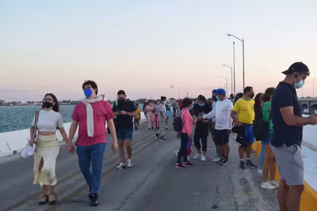 Este domingo 4 de diciembre se realizará un Atardecer sobre el Mar en el Muelle Fiscal de Progreso