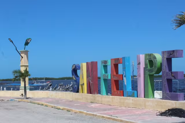 San Felipe forma parte de las playas más bonitas y limpias de Yucatán