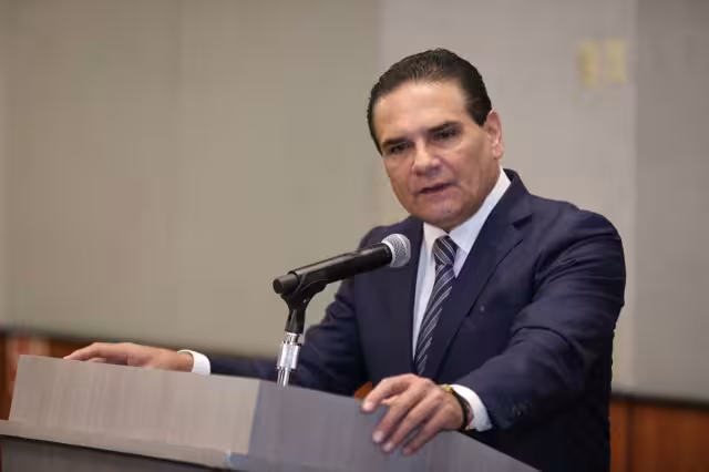 Silvano Aureoles acusa falta de transparencia en proceso interno del Frente Amplio por México