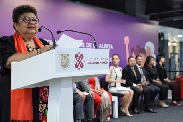 Ernestina Godoy aseguró que el Banco de ADN ya trabaja en identificar violadores y feminicidas. Foto: @ErnestinaGodoy_