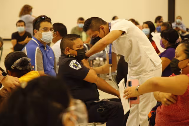 Comenzó la aplicación de las dosis de refuerzo