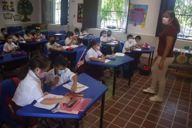 Este ciclo escolar 2022-2023 serpa totalmente presencial en Mérida