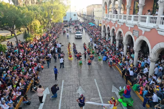 Solamente un desfile será en el Centro de Mérida