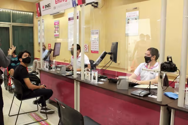 Por el tipo de elección (gubernatura) se estima una participación alta, por lo que esperan que los módulos de credencialización se vean saturados