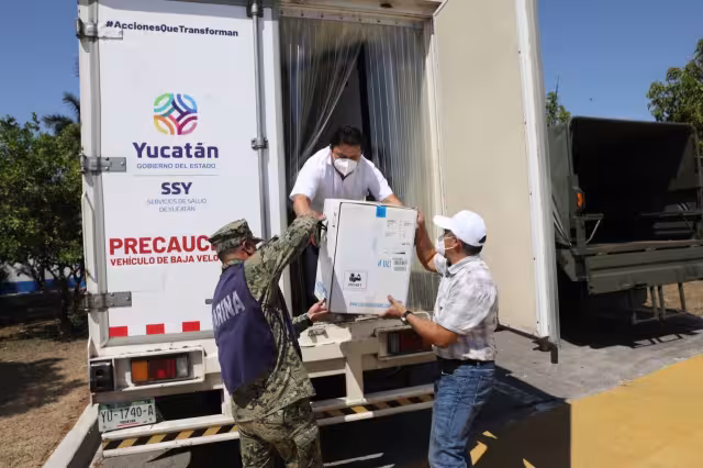 Llegan más vacunas para Yucatán