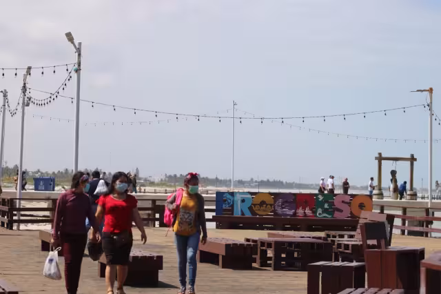 Los avances turísticos que el puerto ha conseguido son, en ocasiones, opacados por los actos de violencia y la delincuencia, debido a la falta de vigilancia por parte de las autoridades policíacas