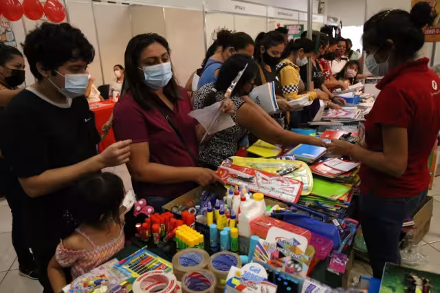 La Feria Regreso a Clases 2022 dio inicio este viernes