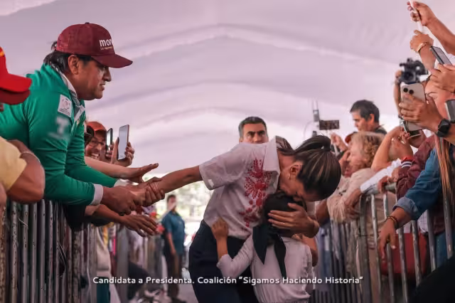 La candidata de la coalición Sigamos haciendo Historia destacó que el Gobierno Federal está tomando medidas decisivas en colaboración con autoridades estatales donde se han dado actos de violencia