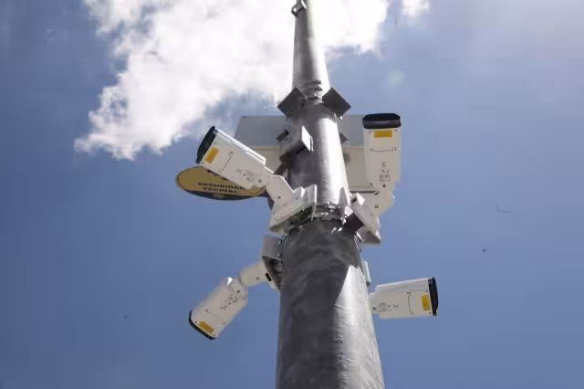 Las cámaras también fueron instaladas en los fraccionamientos Diamante, Paseos de Opichén, Juan Pablo II, entre otras.