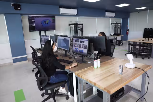 Los salones han sido totalmente equipados