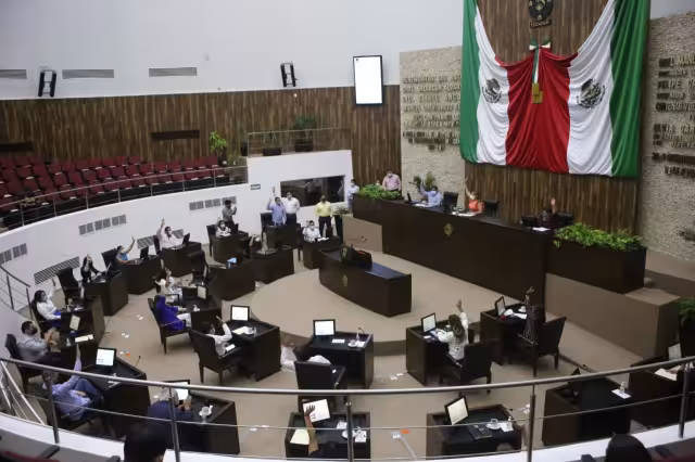 El Congreso de Yucatán busca dejar a un lado el tema de la menstruación que aún sigue siento un tabú en los estudiantes