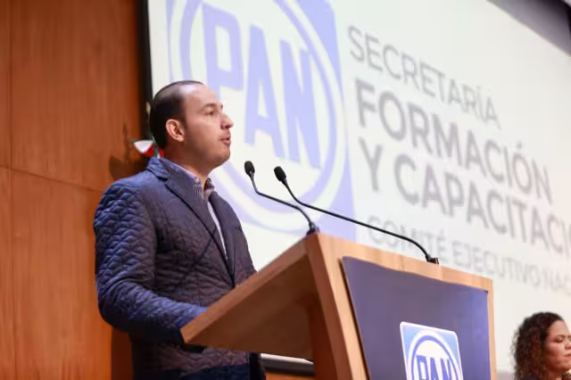 Marko Cortés, dirigente nacional del Partido Acción Nacional (PAN) Informó que a partir del 10 de enero se instalarán siete mesas de trabajo con el gobierno federal