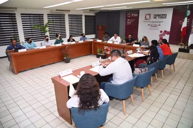 El informe de las cuentas públicas forma parte de las discusiones que los concejales mantienen con el presidente municipal