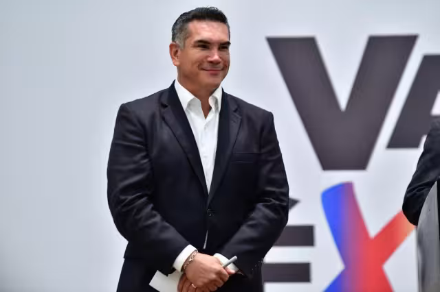 La gestión de Alejandro Moreno Cárdenas al frente del PRI ha sido criticada por sus antecesores y políticos militantes