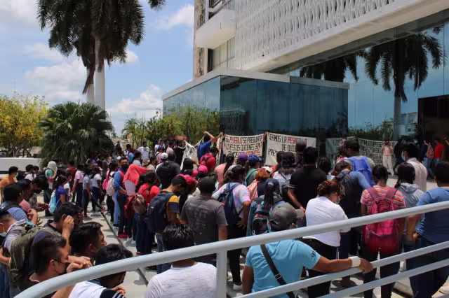 El conflicto con los normalistas continúa en Campeche