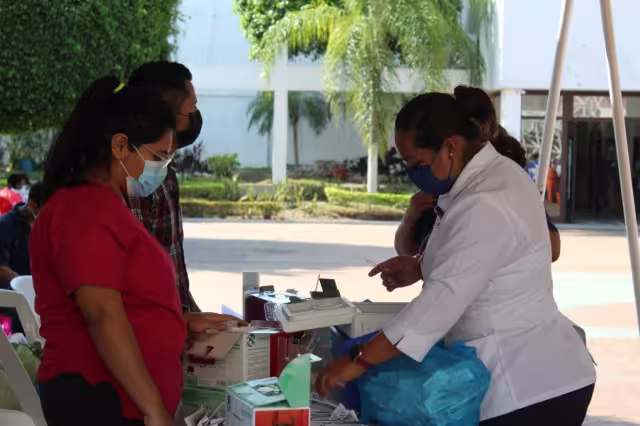 Se recomienda tomar medidas de salud ante el aumento de contagios de COVID-19