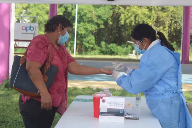 Los quintanarroenses deben reforzar sus medidas sanitarias contra el virus