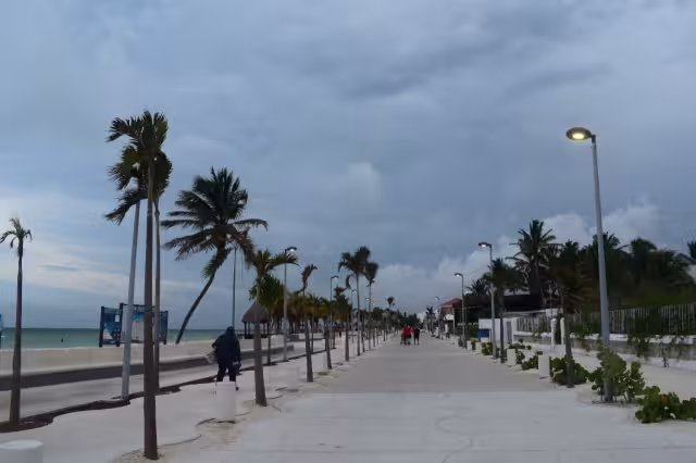 La discusión causó que los turistas se alejaran del malecón de Progreso