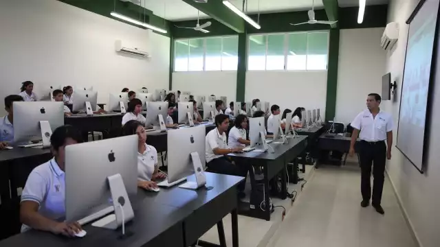 Los maestros aseguran que la SEP no les garantizará un regreso a clases seguro