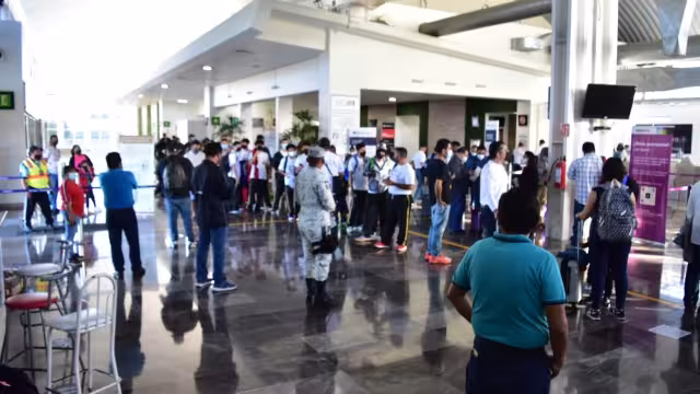 El Aeropuerto Internacional de Campeche “Ing. Alberto Acuña Ongay”, de enero a noviembre del 2021, registró 119 mil 179 pasajeros; fue superado por el aeropuerto de Carmen