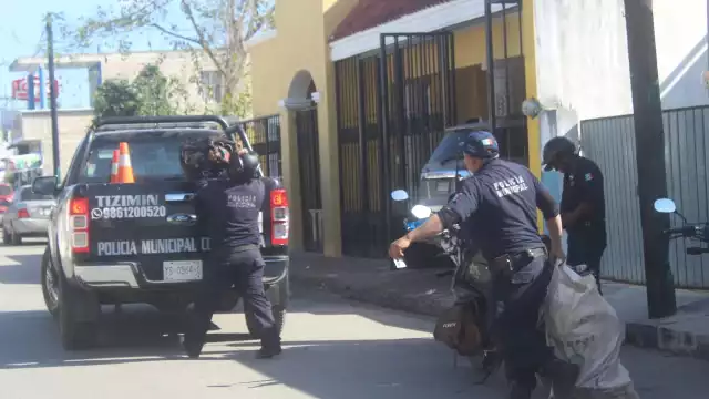 La policía logró decomisar herramientas y objetos robados a los detenidos