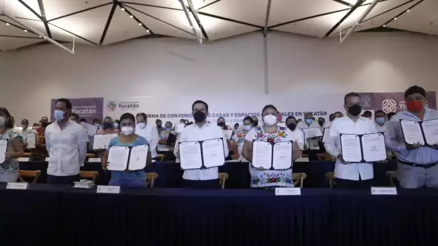 Alcaldes de todos los municipios de Yucatán se reunieron con el gobernador Mauricio Vila