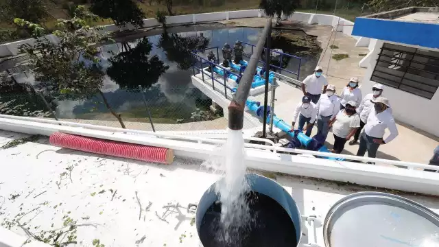 El objetivo de este mantenimiento en la zona de captación es brindar sustentabilidad a la red por al menos diez años