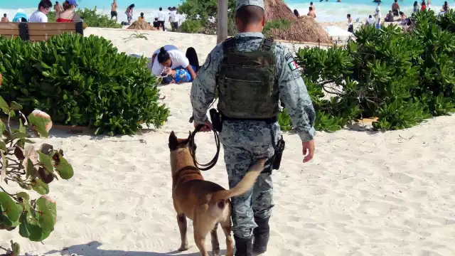 Todas las playas de la zona hotelera cuentan con la presencia de los elementos policiacos