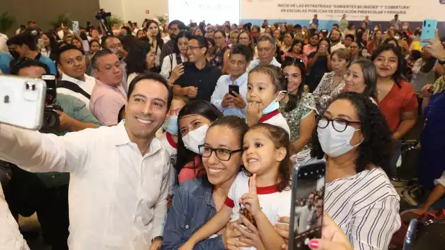 Ambientes bilingües atiende a  55,200 estudiantes de preescolar y primaria en 30 municipios de Yucatán