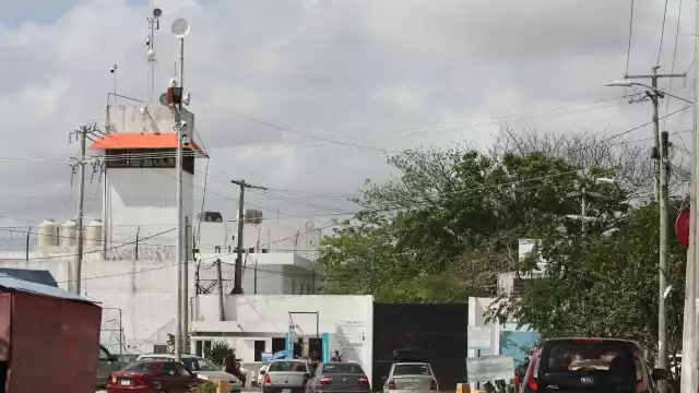 Detienen a acusado de robo en Cancún
