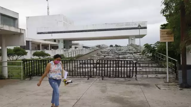La mujer tiene prohibido acercarse a escuelas y centros de rehabilitación