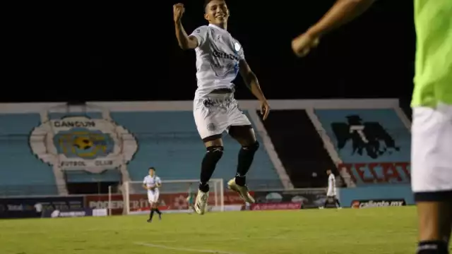 El partido finaliza con la victoria de Cancún FC por cuatro goles a cero sobre Pumas de Tabasco. Foto: Erik Marfil