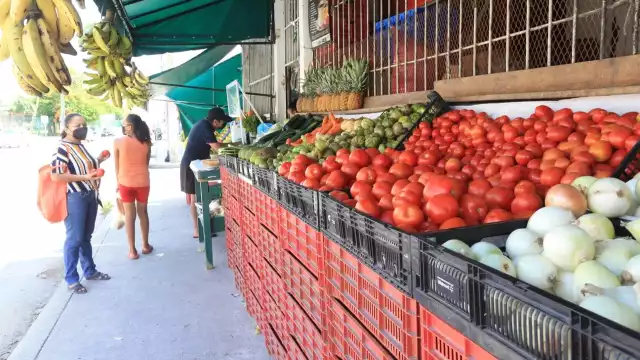 Tal es el caso del maíz blanco, el producto más solicitado en estas fechas el cual tiene un precio de 38 pesos en el mercado 23