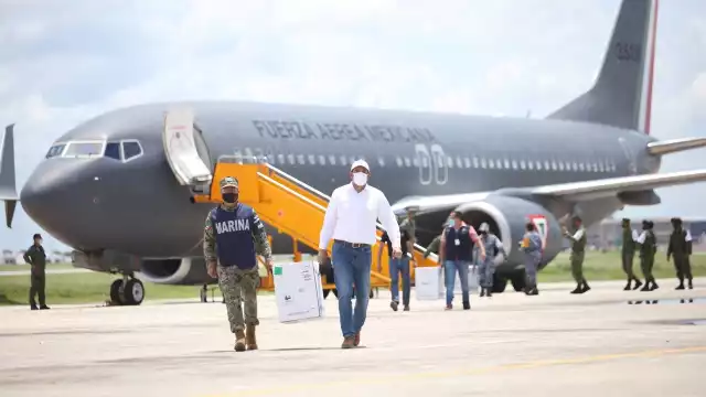 El gobernador invitó a los ciudadanos a vacunarse