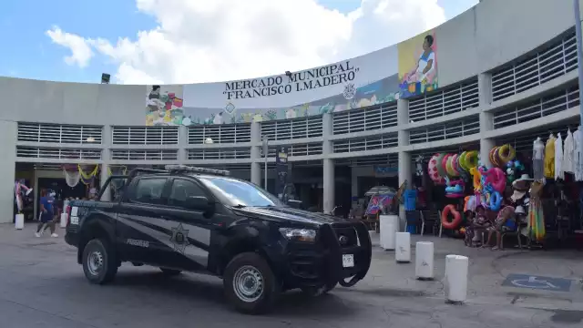 Primero se dijo que estaba dentro del baño, ya que estaba cerrado, pero ya había escapado