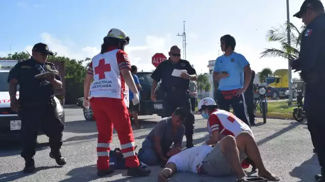 Un motociclista se quedó a pocos metros de llegar a su casa luego de ser arrollado en Progreso