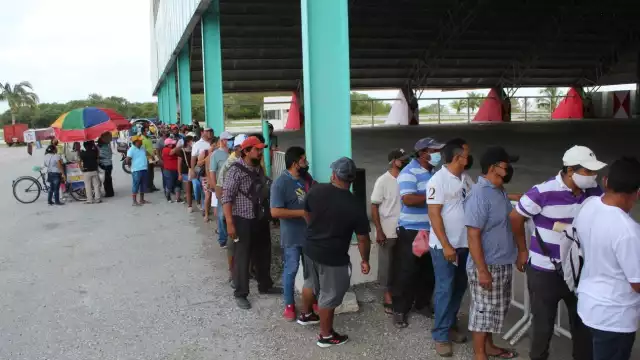 El pasado 18 de julio fue el primer día del pago, del cual quedaron fuera más de 600 pescadores de Ciudad del Carmen