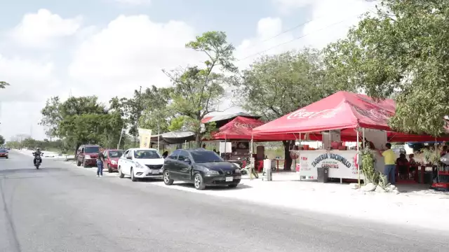 Autoridades Municipales avisaron a Bertha de este cambio el domingo, dejándola con apenas 24 horas para reorganizar sus actividades de venta y reubicación
