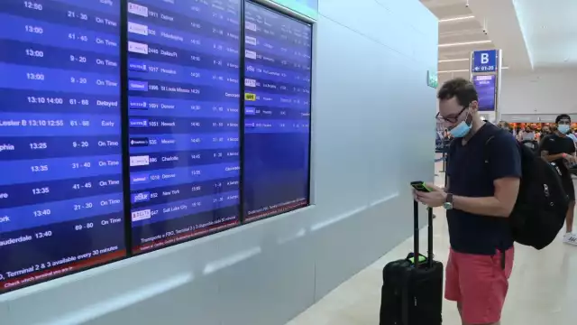 Algunas de las aeronaves de la compañía han entrado en tareas de mantenimiento. Foto: Erik Marfil