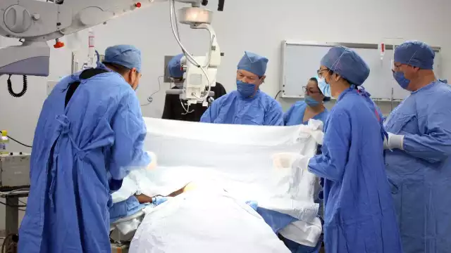 Altruismo de familias de Cancún permitirá trasplante de tejidos corneales en CDMX