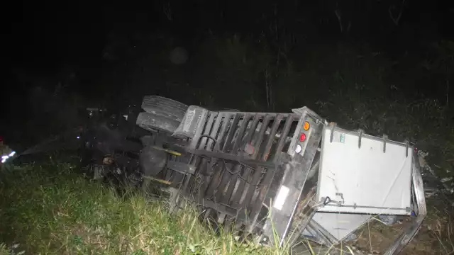 El percance se registro en el kilómetro 107+500 de la carretera federal 307, Reforma Agraria-Puerto Juárez