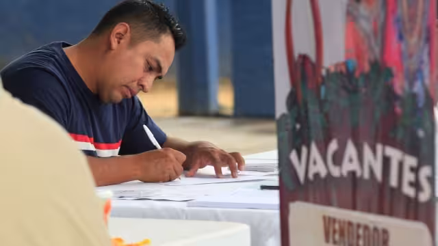 De 39 áreas metropolitanas del país, Ciudad del Carmen es claro ejemplo de pobreza salarial