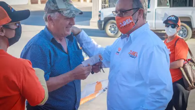 Abel Murrieta fue asesinado a plena luz del día. En el ataque igual hubo una herida