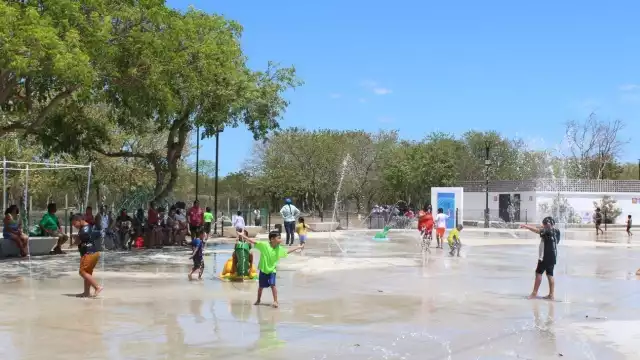 Menores podrán jugar en Splash Pad en Mérida este fin de semana