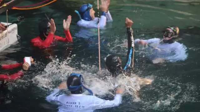 Alejandro Lemus, realizó la hazaña de sumergirse una distancia lineal de 82 metros, superando por 2 la marca anterior.